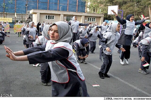 کمبود ۵۰ هزار معلم ورزش در مدارس/ آموزش آموزگاران ابتدایی برای جبران این کمبود