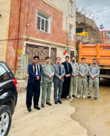 طبیعت را با همافزایی مردم و محیطبانان حفظ میکنیم طبیعت را با همافزایی مردم و محیطبانان حفظ میکنیم