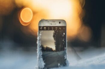 ۴ تهدید قابل توجه سرما برای تلفن‌ همراه هوشمندتان