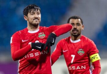 سردار آزمون دومین بازیکن گران قیمت لیگ امارات سردار آزمون دومین بازیکن گران قیمت لیگ امارات