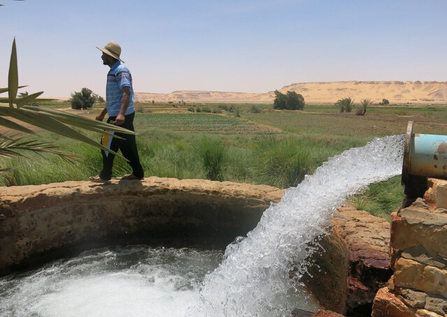 انسداد ۹۸ حلقه چاه غیرمجاز در کرمانشاه