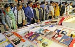 ثبت‌نام بن‌کارت نمایشگاه کتاب برای دانشجویان و طلاب آغاز شد